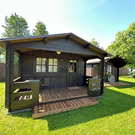 Karjamaa Garden Bungalows Free Parking And Coffee Pärnu Exterior photo